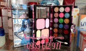 Bộ kit trang điểm dạng bóp cầm tay sang trọng
